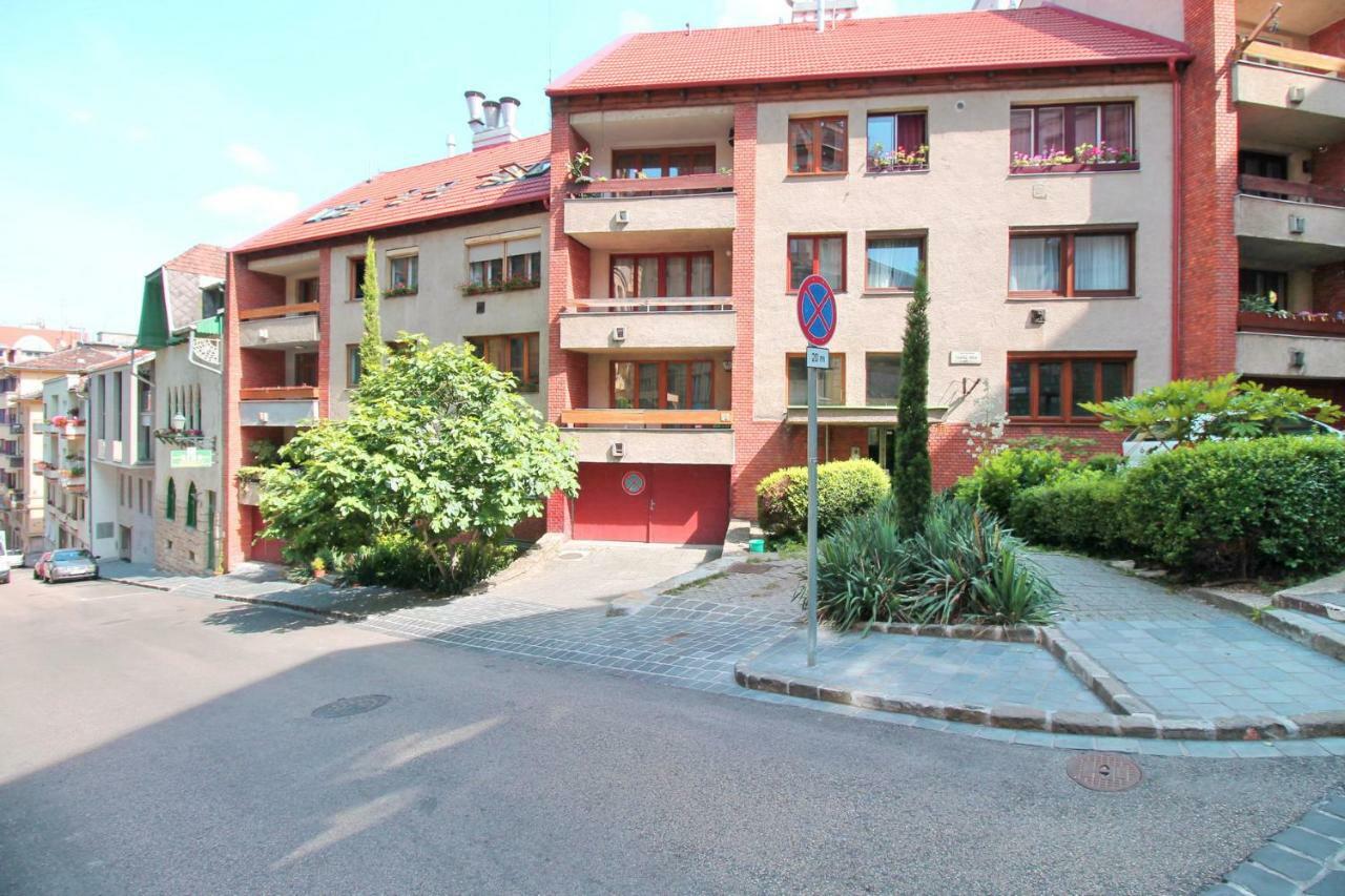 Cosy Castle Apartment Budapest Luaran gambar